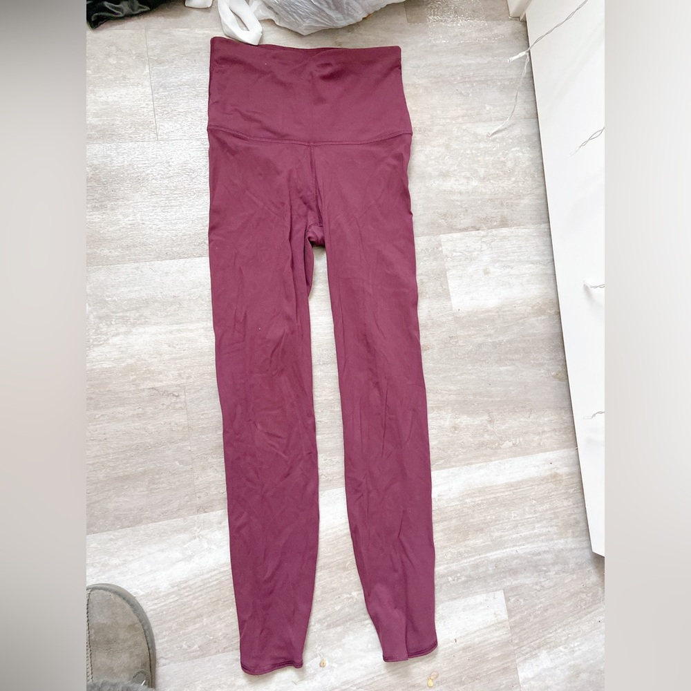 Maroon leggings